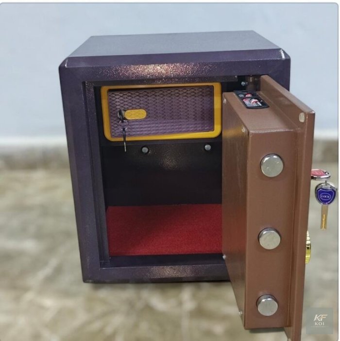 heavy-duty digital fireproof safe box, digital fireproof safe, fireproof safe box, heavy-duty safe box, electronic safe box, digital security safe, fire-resistant safe, fireproof security box, electro