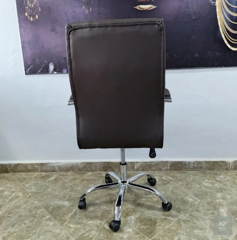 brown executive office chair, brown executive chair, brown leather executive office chair, brown office chair, luxury executive office chair, premium executive chair, high-back executive office chair,