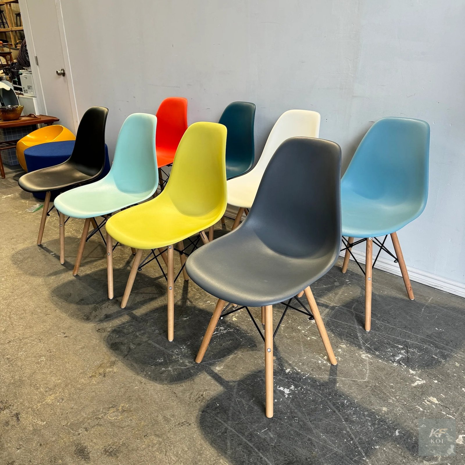 Eames-style modern dining chairs, Eames-style dining chair, modern dining chairs, Eames inspired chair, Eames inspired dining chair, contemporary dining chair, minimalist dining chair, modern kitchen
