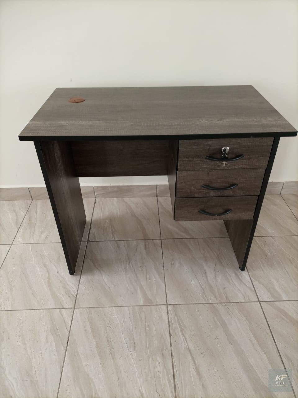 Office Desk 120mm With Drawers, office desk with drawers Kenya, 120cm office desk with drawers, 1.2M office desk Nairobi, modern office desk with storage, wooden office desk with drawers, office works